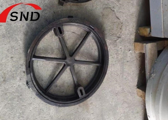 DIN En124 الغطاء الحديدي المرن والإطار المعدني لغطاء الخرسانة المسبقة الصب